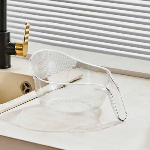 Panier d'évier de cuisine avec passoire en plastique et entonnoir