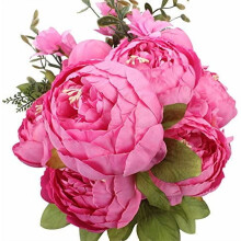 Kunstig silkepeonbukett med 6 blomster og 2 knopper