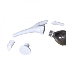 Arroseur de jardin 2 en 1 pour bouchon de bouteille, compatible avec les bouteilles en plastique standard pour un arrosage doux.