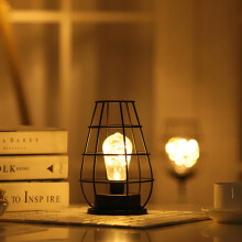 Kreatívna malá LED nočná lampa, železná dekoratívna stolová lampa, teplé romantické nočné svetlo do spálne - kompatibilné s WSBDENLK