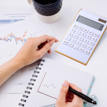 Material Escolar por Menos de US$ 1: Calculadora Portátil a Pilhas Honeyeladyy de 12 Dígitos com Botões Grandes para Estudo, Negócios e Uso no