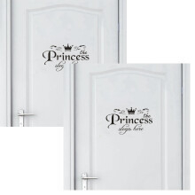 Adesivos de parede removíveis com a frase "A princesa dorme aqui" e flores.