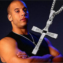 Halskettingen en hangers voor mannen, mode, film, sieraden, Fast and the Furious, klassieke kruishanger.