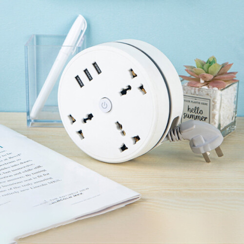 Multipresa da viaggio con 3 prese CA e 3 porte USB, 6,5