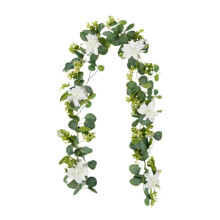 Guirlande artificielle Sunxin avec fleurs blanches et verdure6
