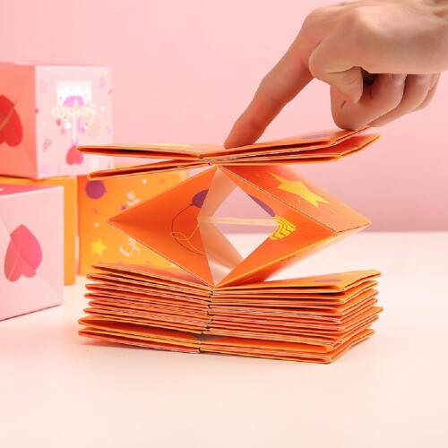 Romantisches Geschenkset „Pink Surprise Jump Box“ (1 Stück) 2