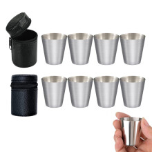 Poliertes 30-ml-Mini-Edelstahl-Schnapsglas/Weinglas mit Lederhülle für Zuhause, Küche und Bar
