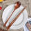 Juego de cuchara y palillos de madera con mango largo 2
