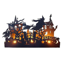 Puinen lentävän noidan kynttilänjalka halloweeniksi