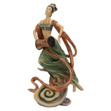 Statua in resina raffigurante una bellezza cinese antica, statuetta decorativa.