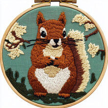 Punch Needle Kit Squirrel Design 20x20cm Beginner Set