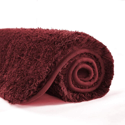 Tapis de bain antidérapant en microfibre rouge 51 x 81 cm