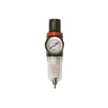 Regolatore di pressione Stanley con pressione massima di 12 bar e 180 PSI, diametro 3,5 mm, altezza 16 cm.