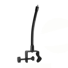 Kovový držiak s flexibilnou hadicou a 1/4" skrutkou pre