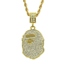 Pendentif unisexe hip-hop en acier inoxydable orné de strass, plaqué or et argent, serti de zircons à la main, sans plomb.