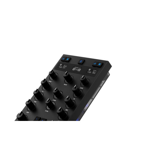 Native Instruments Traktor Z1 Mk2 Mixer controller and soundcard 1