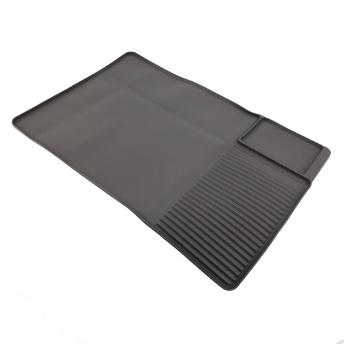 Spill-Proof Silicone Mat for Countertops