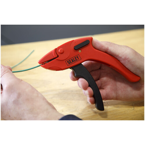 Sealey Sealey AK2269 Automatic Pistol Grip Wire Stripping Tool 1