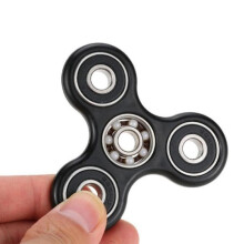Musta käsipyörä Tri Fidget Keraaminen Pallo Pöytälelu EDC Sukka Täyte Lapset Tai Aikuiset