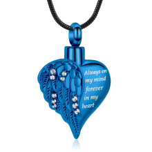 Collana con urna cineraria a forma di cuore e ala d'angelo (1 pezzo)