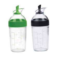 Set mit 2 Salatdressing-Shakern, 240 ml, grün und schwarz, praktisches Design, griffig