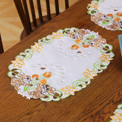 Sets de table Lapin de Pâques, broderie florale ajourée, 28 x 43 cm