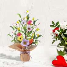 Arbre à œufs de Pâques de 42 cm avec œufs colorés et carotte