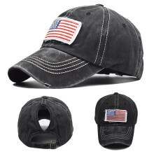 Unisex-puuvillainen baseball-lippis, jossa on Amerikan lipun kirjonta