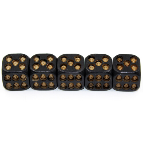 20mm Skull Dice 5 Pack for Gamers 1