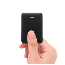 Banc Cumhachta Ultrathann SiGN 5000mAh - Dubh Dubh