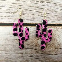 Boucles d'oreilles pendantes RSAMD en cuir léopard guépard, motif cactus ajouré, rose vif