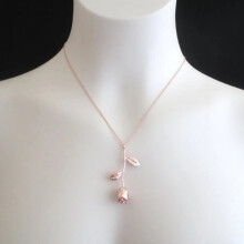 Jacenvly2024New Gifts Classic Rose Flower Pendant Necklace Women Fashion Elegant Lady Jewelry Cadouri de Ziua Mamei Seturi