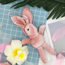 Bronntanas Maisiúcháin Bláthanna le Crochadh Winysin Plush Coinín, Bábóg Lá Vailintín