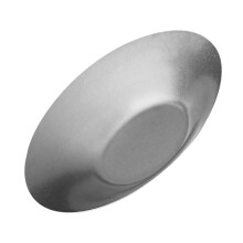 Tigelas de aço inoxidável, pratos infantis, talheres para massa, utensílios para misturar, assar e servir.