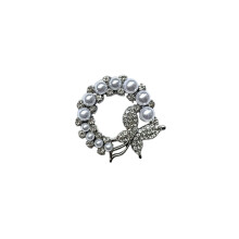 Zinklegering vlinderbroche met gegraveerd traditioneel-Zilver