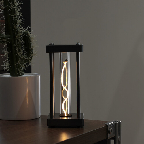Luminária noturna retangular diferenciada com linhas curvas, USB, para casa, quarto ou mesa, ambiente sofisticado e compacto. 1