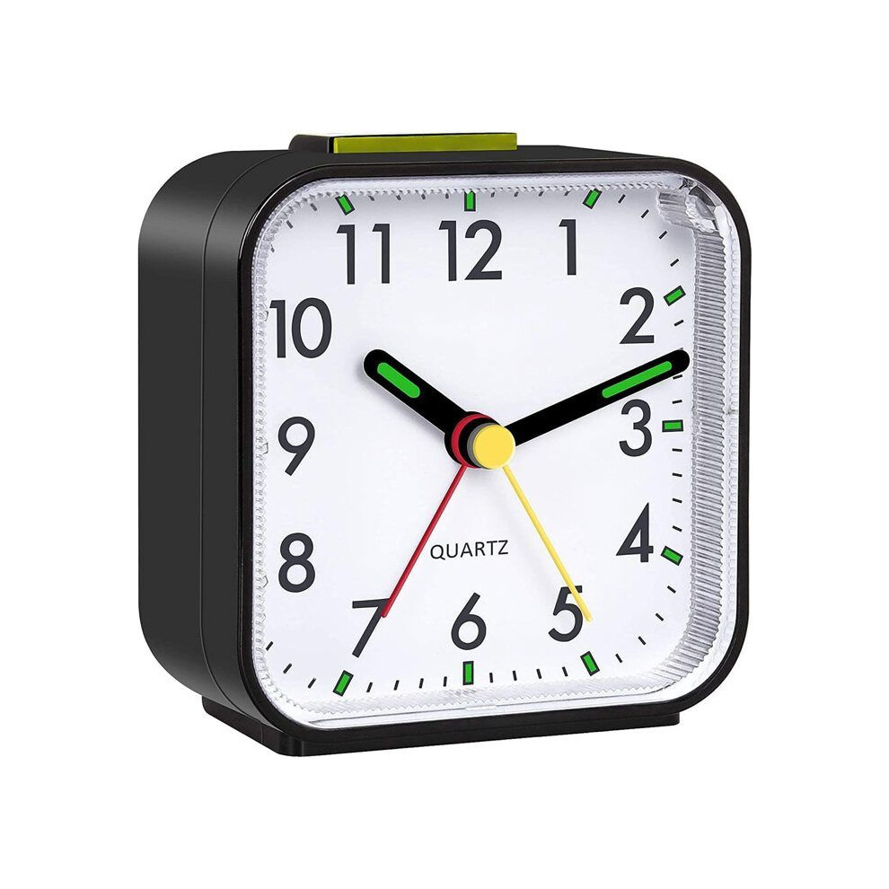 Silent Analog Alarm Clock With Snooze, Function, Battery Powered, Portable Desk Alarm Clock Light/Pink
