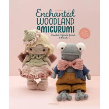 Enchanted Woodland Amigurumi by Erinna Lee Paperback Book