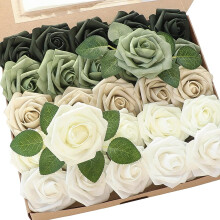Roses en mousse vert émeraude ombré avec tiges (25 pièces)