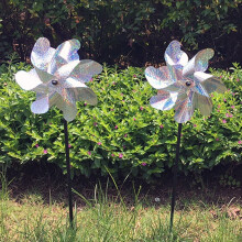 Lot de 2 moulins à vent fleuris pour jardin et terrasse, décorations à paillettes réfléchissantes pour patio, pelouse, fête en extérieur.