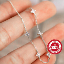 Pulseira em prata de lei S925 com zircônia em formato de estrela de oito pontas