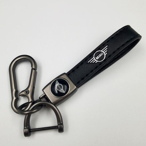 Chaveiro de couro para carro e moto, em metal resistente.