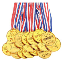 Medallas de plástico doradas para ganadores de deportes infantiles (paquete de 30)
