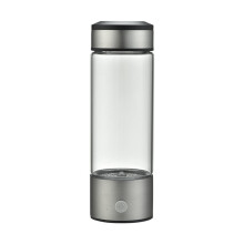 Bouteille de générateur d'eau à hydrogène portable avec SPE et PEM