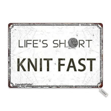 Μεταλλική αφίσα Life Is Short Knit Fast Retro Mirror 8x12 εκ.