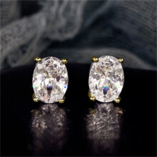 Pendientes clásicos de cuatro garras, 1 par