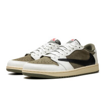 (UK9/EUR44) Air Jordan 1 Low Travis Scott - Medium Olive
