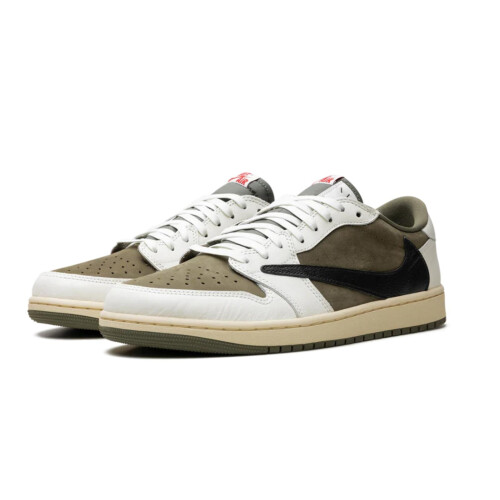 (UK9/EUR44) Air Jordan 1 Low Travis Scott - Medium Olive