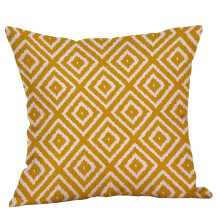 Fronha geométrica amarelo mostarda para decoração de outono