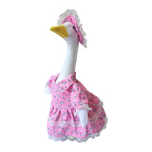 Jupe chapeau vêtements drôle extérieur cour-licorne rose.
